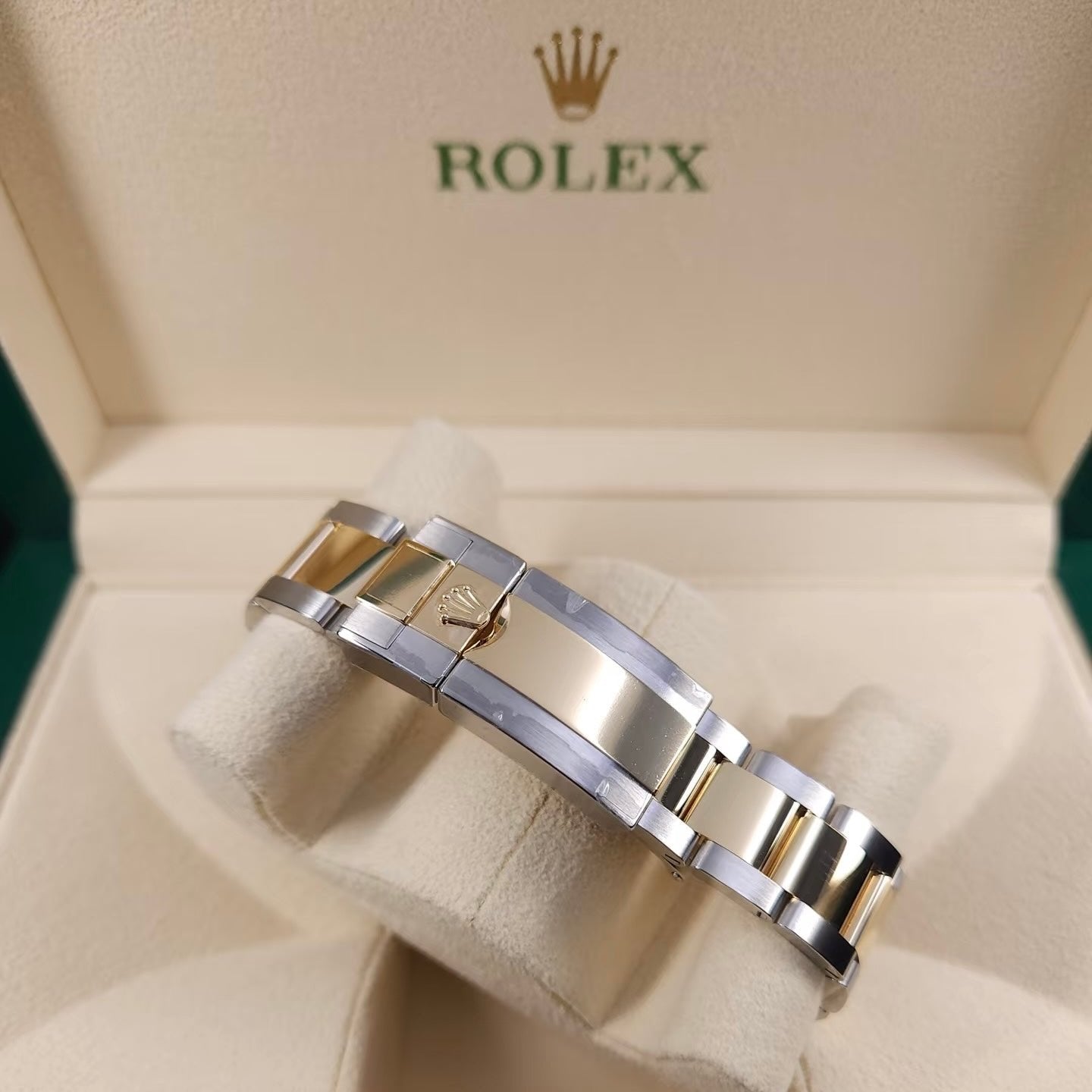 Rolex 126503-0004 New Gold Daytona